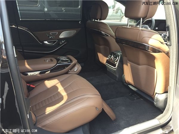 18款奔驰迈巴赫S560 4.0T加版油耗实测