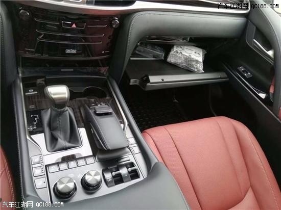 18款雷克萨斯LX570 5.7L 367匹现车报价