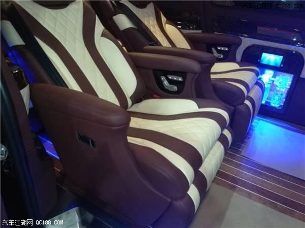 2018款奔驰V250商务平行进口车价格解读