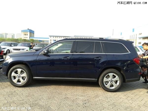2018款加版奔驰GLS450强劲动力性能体验