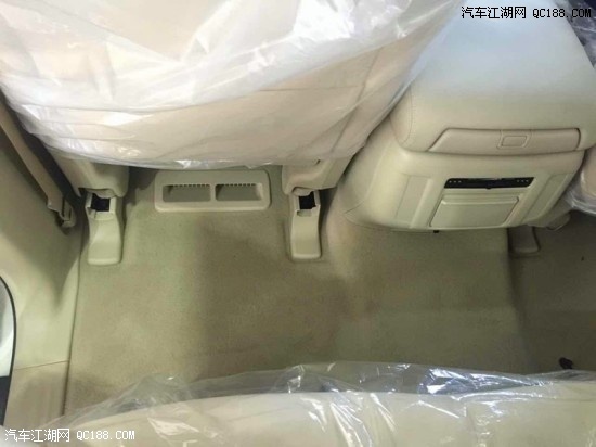 18款日产尼桑途乐Y62 4.0/5.6中东版报价