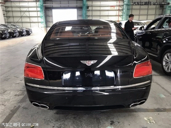 18款美规宾利飞驰4.0T双涡轮增压性能解析