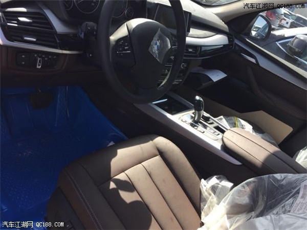 18款宝马X5 2.0T八档五座柴油版现车报价