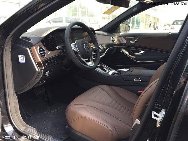 18款奔驰迈巴赫S560 4.0T加版油耗实测