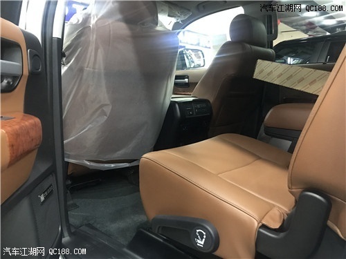 18款美规红杉白金版全尺寸商务SUV报价