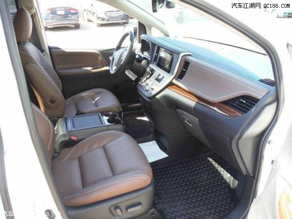 性能完胜埃尔法 17款丰田塞纳四驱实解