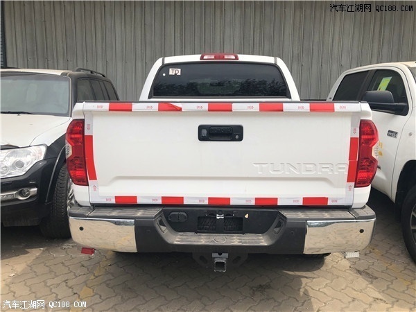 18款丰田坦途TRD五座改装皮卡现车试驾