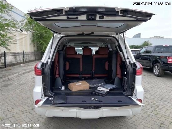 18款雷克萨斯LX570 5.7L 367匹现车报价