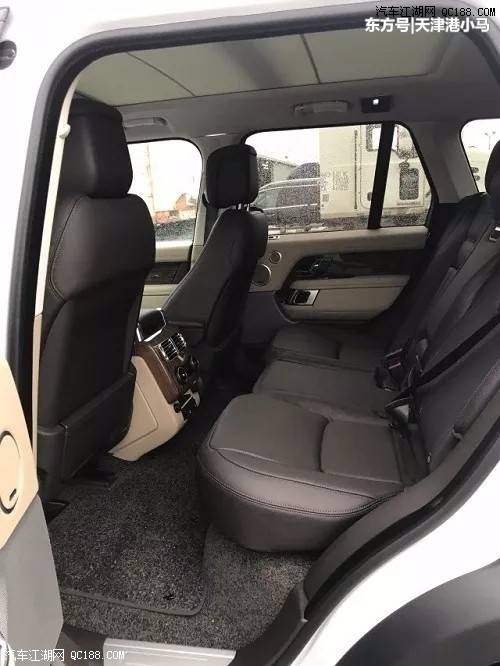 港口实测18款路虎揽胜行政3.0白色现车