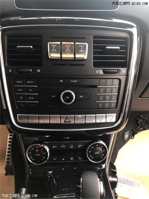 18款美规奔驰G550硬派越野车天津港报价