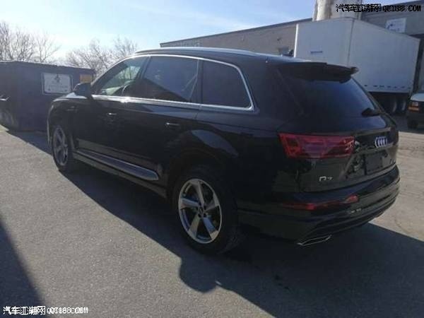 全新一代18款奥迪Q7 3.0T现车最新报价