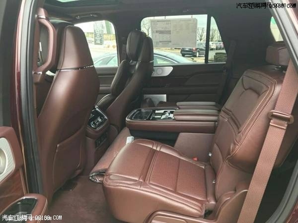 18款加规林肯领航员加长版商务车报价行情