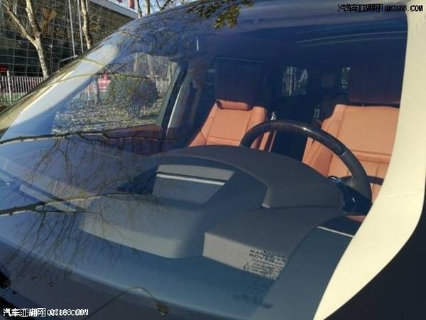 2017款路虎揽胜SV5.0巅峰创世加长版价格