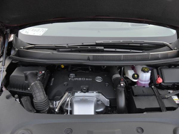 原创传祺GM8对比别克GL8 豪华MPV王者之争