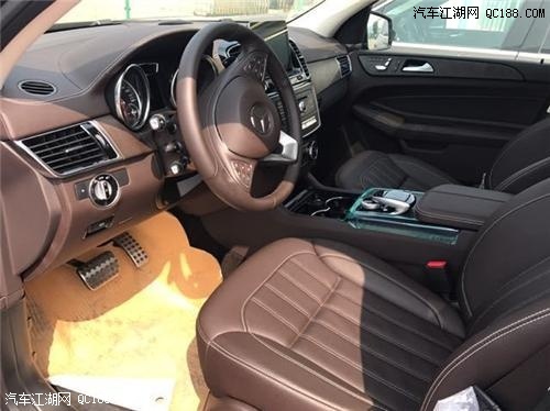 2018款奔驰GLE400新车上市配置详解析