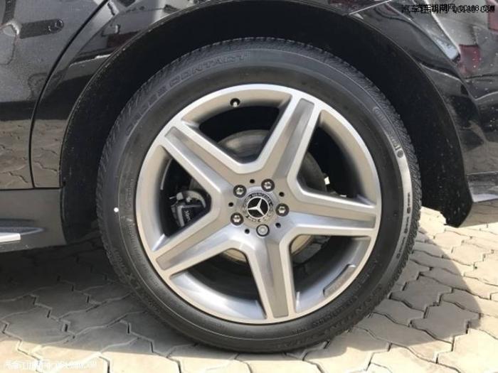 全新2018款奔驰GLE400百公里加速评测