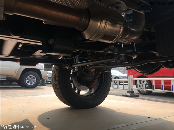 18款进口奔驰G500 4×4²报价及图片解析