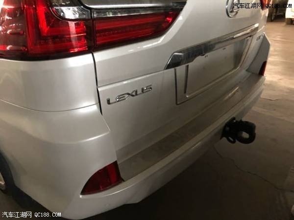 2018款雷克萨斯LX570运动加强版现车感受