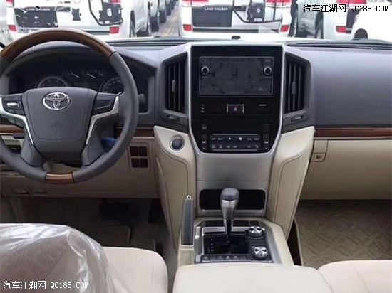 18款丰田兰德酷路泽4000 4.0L中东版实拍