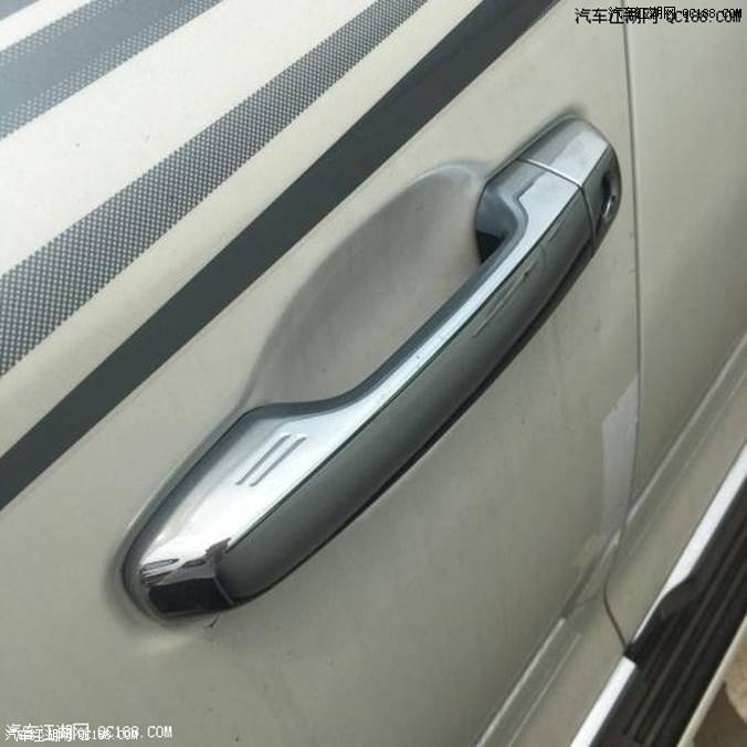 2018款丰田酷路泽4000配置尺寸参数解析