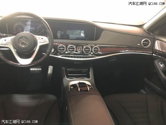平行进口奔驰S560加长版现车到店实拍