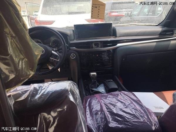 2018款雷克萨斯LX570白外红内中东版感受