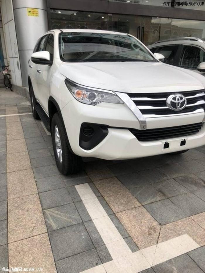 进口18款丰田穿越者2700车身参数介绍