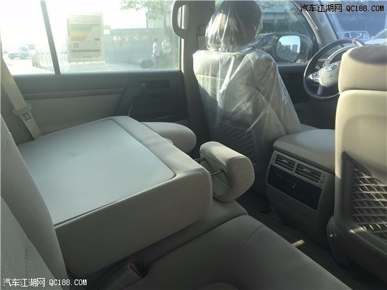 18款进口兰德酷路泽4000陆巡中东版体验