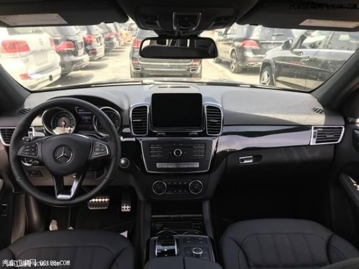 全新2018款奔驰GLE400百公里加速评测