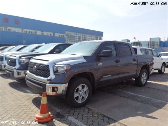 2018款进口丰田坦途5.7L V8汽油皮卡体验