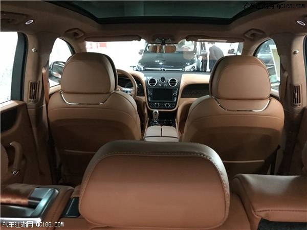 平行进口车2018款宾利添越SUV实拍感受