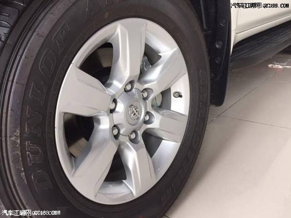 2018款丰田霸道2700 2.7L排量越野车报价