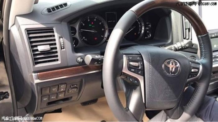 18款丰田酷路泽5700限量版顶配现车实拍