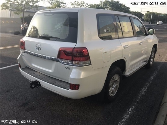 18款进口兰德酷路泽4000陆巡中东版体验