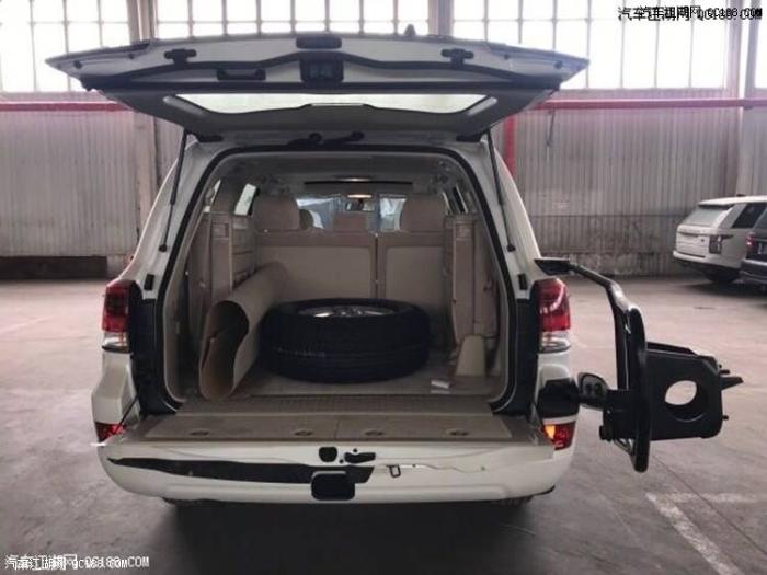 人性化越野SUV 18款丰田酷路泽4600体验