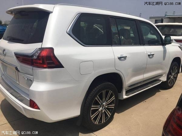 2018款雷克萨斯LX570白外红内中东版感受