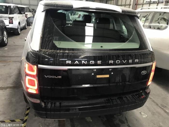 2018款路虎揽胜行政3.0加长版最新实拍