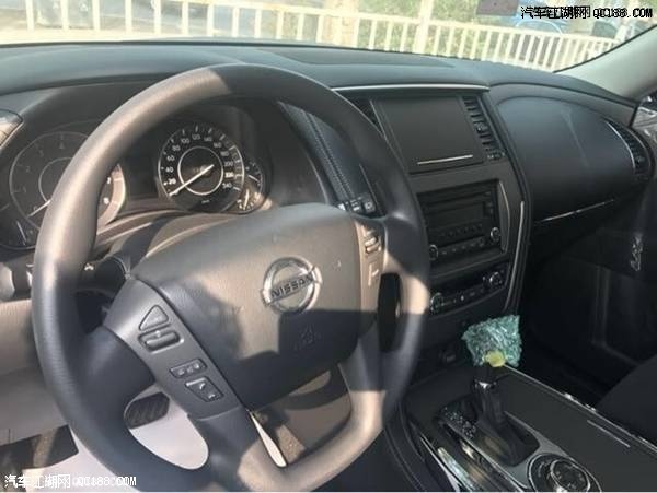 18款日产途乐4.0XE低配现车配置参数解析