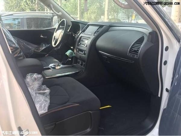 18款日产途乐4.0XE低配现车配置参数解析