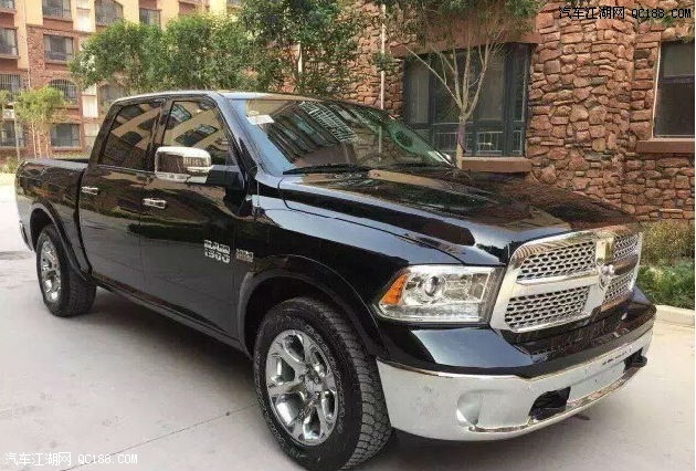 福特猛禽F150XLT顶配现车参数动力详解