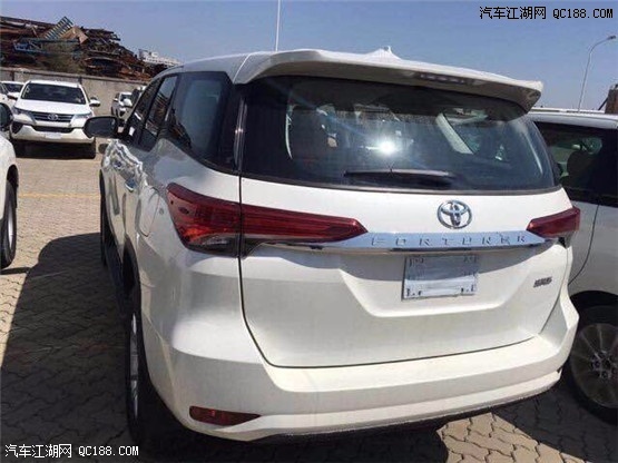 18款丰田穿越者2700 2.7L中东版现车试驾