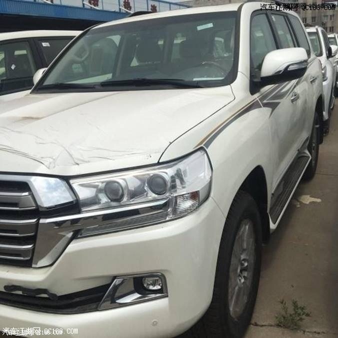 2018款丰田酷路泽4000配置尺寸参数解析