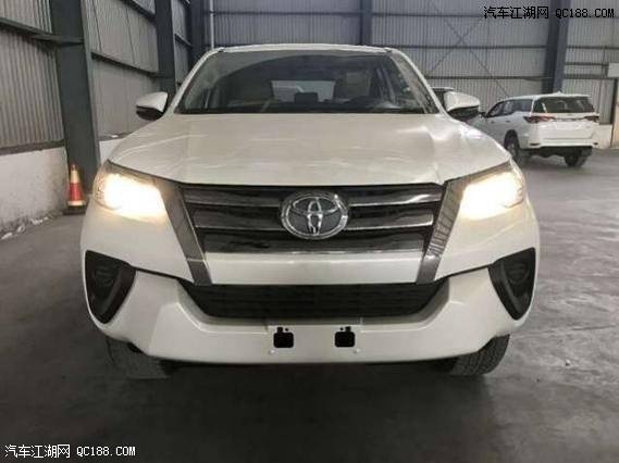 2018款丰田穿越者2700 2.7L排量现车价格