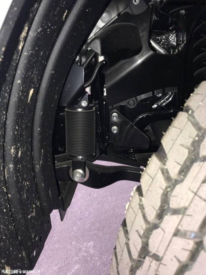 人性化越野SUV 18款丰田酷路泽4600体验