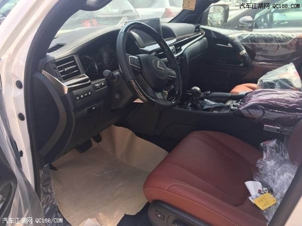 2018款雷克萨斯LX570白外红内中东版感受