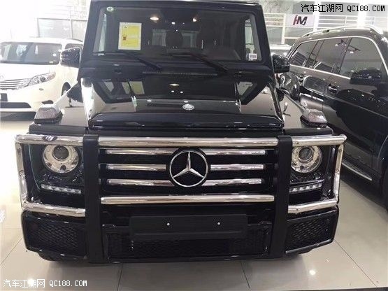 彪悍SUV 大型越野首选18款奔驰G500实拍
