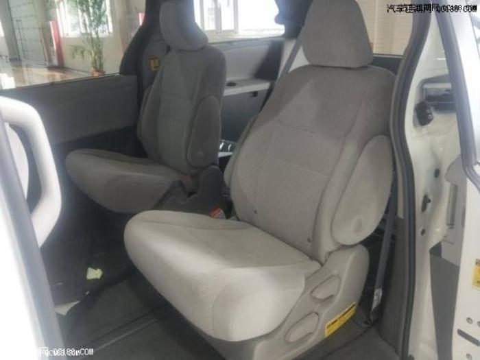 2018款丰田塞纳LE标配四驱7座版报价