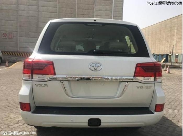 全新18款丰田酷路泽5700平行进口报价