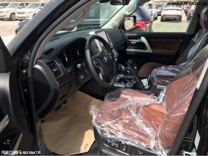 18款丰田酷路泽5700限量版顶配现车实拍
