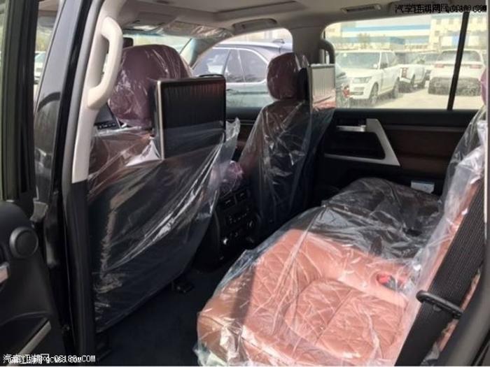 18款丰田酷路泽5700限量版顶配现车实拍